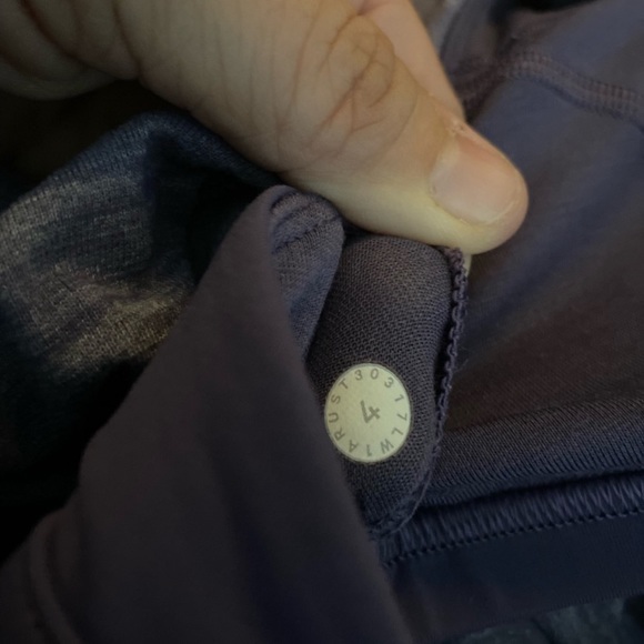 Lululemon Raise the Barre size 4 - Picture 6 of 6